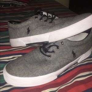 EMBROIDERED GRAY POLO SHOES ONLY WORN ONCE !!!!